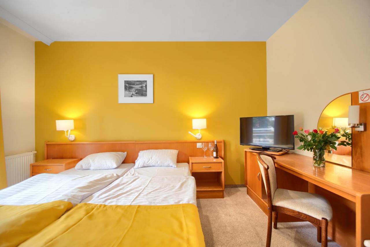 Taaakaryba Hotell Kołobrzeg Exteriör bild